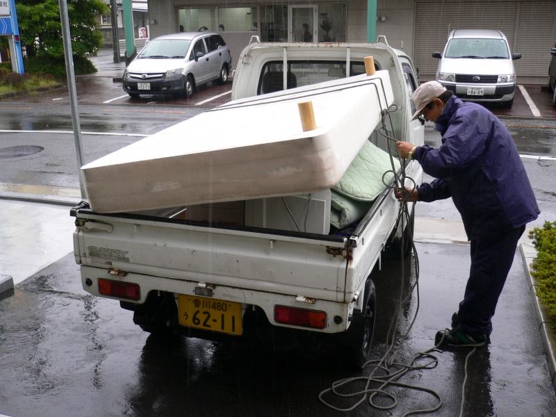 高松市　処分　回収でお伺い致しました。