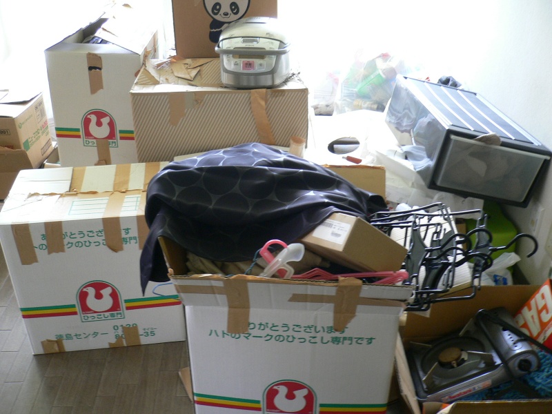 高松市　引っ越しの際の不用品回収  粗大ごみ処分でお伺い致しました。