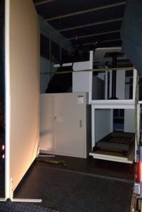 高松市番町で事務用品の回収を行いました。