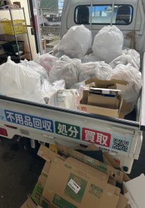 高松市北新町で軽トラ1台分の不用品回収です。