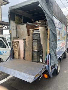 高松市由良町でお部屋・物置・お庭の不用品回収！