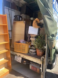 高松市庵治町での不用品回収です。