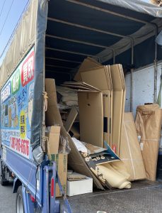 高松市宮脇町で紙と段ボールの大量回収です!