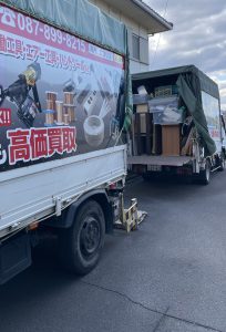 高松市川部町で２車分の不用品回収です！